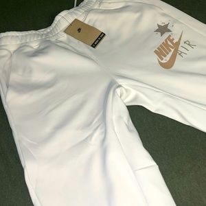 Nike joggers